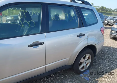 2011 Subaru Forester 2.5X z USA, uszkodzony, nr VIN JF2SHABC6BH709794